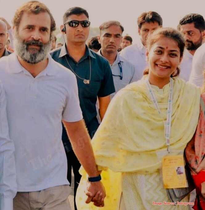 प्रणिती शिंदे का जीवन परिचय | Praniti Shinde Biography: Wiki, Age, Weight, Height, Net Worth, Political Career 4 praniti shinde, Praniti Shinde Age, praniti shinde biography, Praniti Shinde Biography In Hindi, praniti shinde interview, Praniti Shinde Janm tithi kiya hai, Praniti Shinde ka janm tithi kiya hai, praniti shinde ka jivan parichay, Praniti Shinde ka Jivan Parichay Hindi me, Praniti Shinde ka mata pita ka name, praniti shinde latest news, praniti shinde loksabha, praniti shinde loksabha speech, praniti shinde marriage, praniti shinde news, praniti shinde on pawar, praniti shinde photo, praniti shinde rahul gandhi, praniti shinde sansad, praniti shinde sansad speech, praniti shinde speech, praniti shinde status, praniti shinde video, praniti shinde vidhan sabha